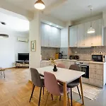 6Th Floor Urban Flat