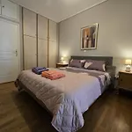 Alimos Cozy Retreat Near The Beach