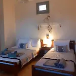 M. Houses 5