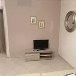 Fanis Apartments