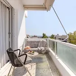 Glyfada Stylish Apartment
