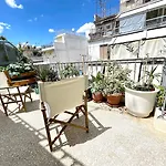 Private Athens Flat With 2 Sunny Balconies & Super King Bed