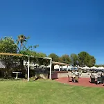 Verdelis Inn