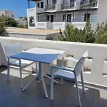 Nikoletta Studios 1