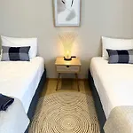 R&G Luxury Accommodation Varkiza