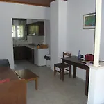 Kardanis House