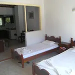 Kardanis House