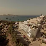 Opal Paros