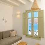 Erisimo Suites