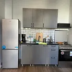 Noa - Designed Garden Studio In The City Center