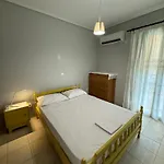 Perivolia Apartment