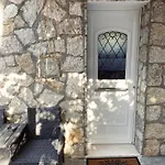 Moxy Paxos - Cozy Home