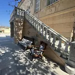 Villa Iren