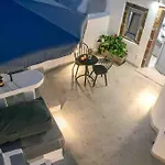 Evnoikon II Amazing Jacuzzi-Cave House In Fira