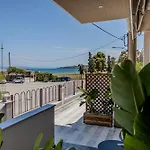 Amaze Place With A Sea View By Salt Apartments