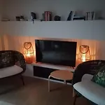 Eolia 1 - Cosy And Luminous Flat In The Centre Of Athens