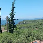 Zografos Spiros Rooms