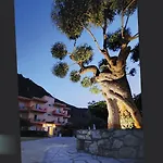 Ionis Studios