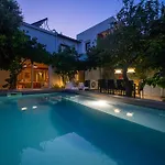 Garden Cellar - Kalamata Mediterranean Villas