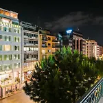 Casa Divinus Suites
