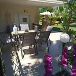 Fanis Apartments