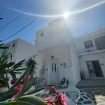 Manolia House