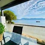 Beachfront Retreat At Agios Vasileios