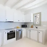 Renovated Luxury Oceanview Villa With Pool In Mykonos