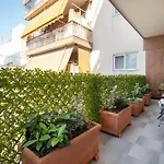 Keramikos Metro St Luxury Studio