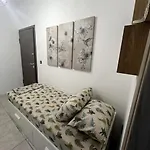 Oasis Pool Flat-Near 2 Metro Stations-