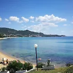 Holiday Center 3