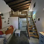 Porfyrousa Traditional Hotel