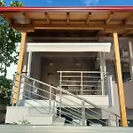 Freddy'S Place
