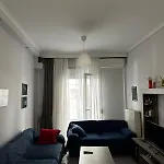 Ideally Situated Apartment.