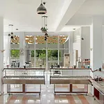 Evripides Triple Room 1