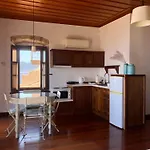 Voltes Guesthouse In Monemvasia'S Castle