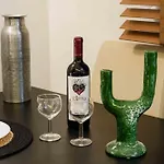 Cozy 3 Room Apartment In The Heart Of Athens
