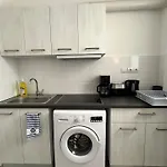 Stylish Omonoia Central Studio Apartment