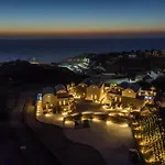 Halo Santorini - Living Experience