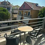 Ifi'S Apartments 2
