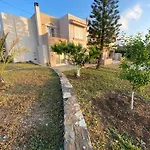 Handra Villa