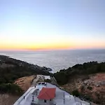 Lithos Apartments