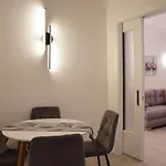 Bright & Cozy Apartment, Athens