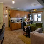 Voguish Design 2 Bedroom Den