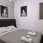 Voguish Design 2 Bedroom Den