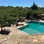 Stenakas Apartments