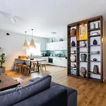 Living South Apartment