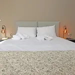 Kapl Charming Nooks