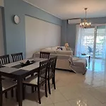 Victoria'S House