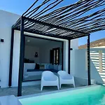 Casagreek Tinos
